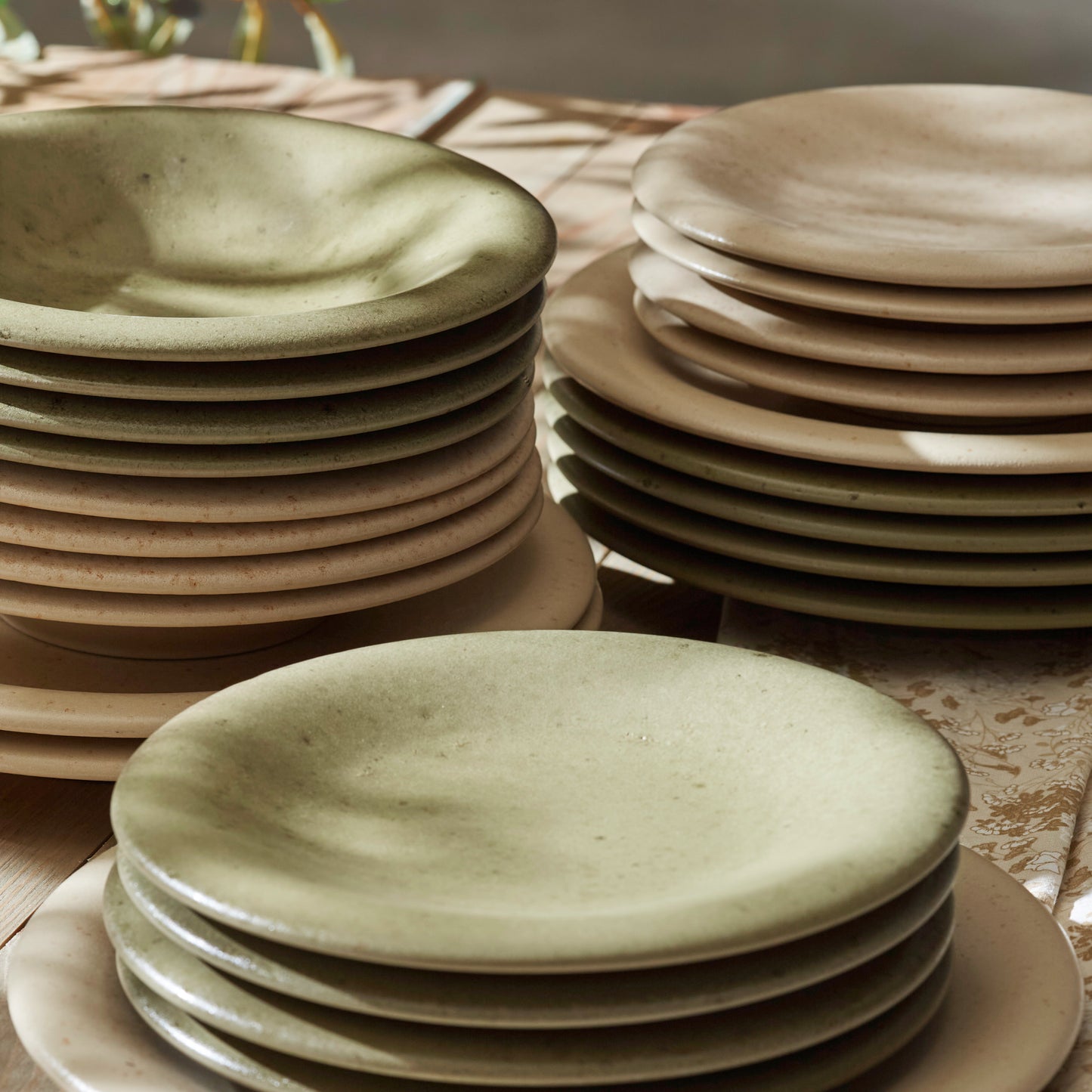 Aro Stoneware Dinnerware Set - Cream Matte - Crafted in Portugal - Scratch Resistant