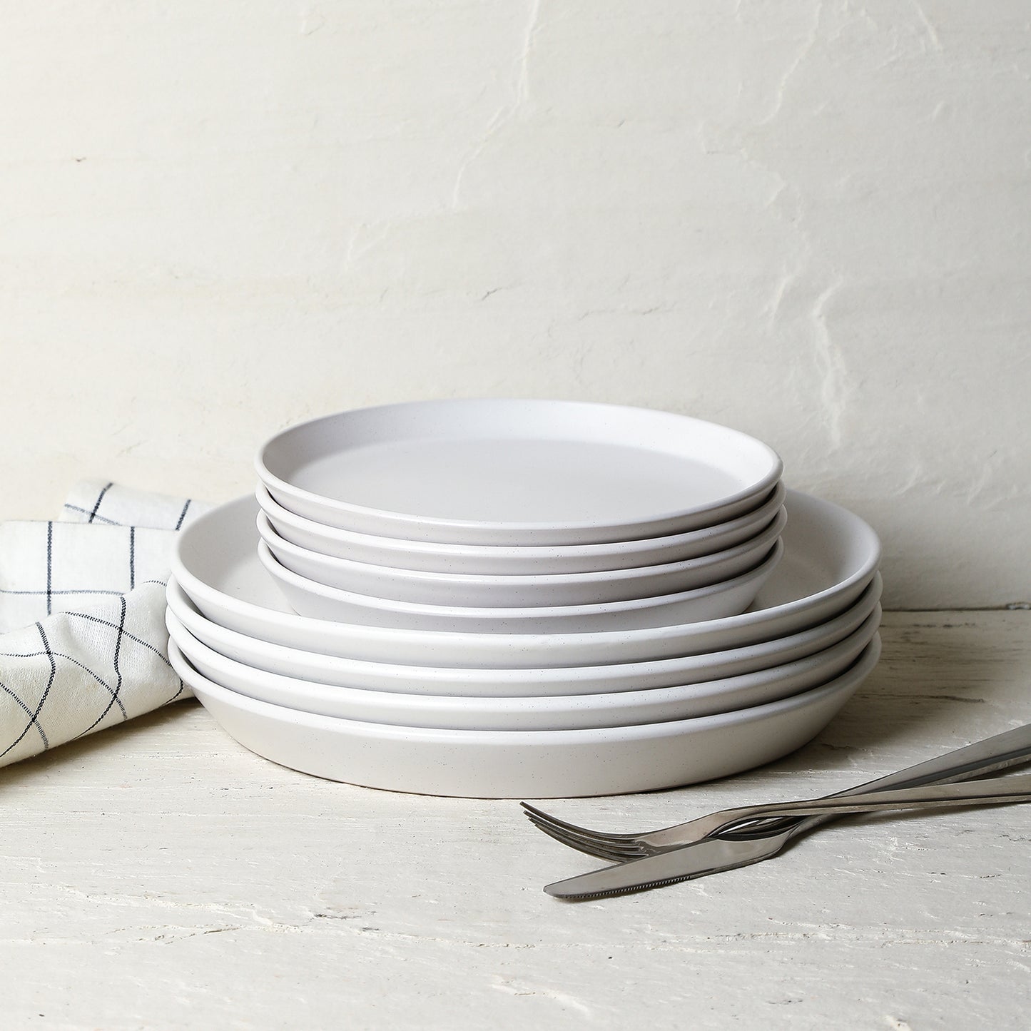 Albie Stoneware Dinnerware Set - White