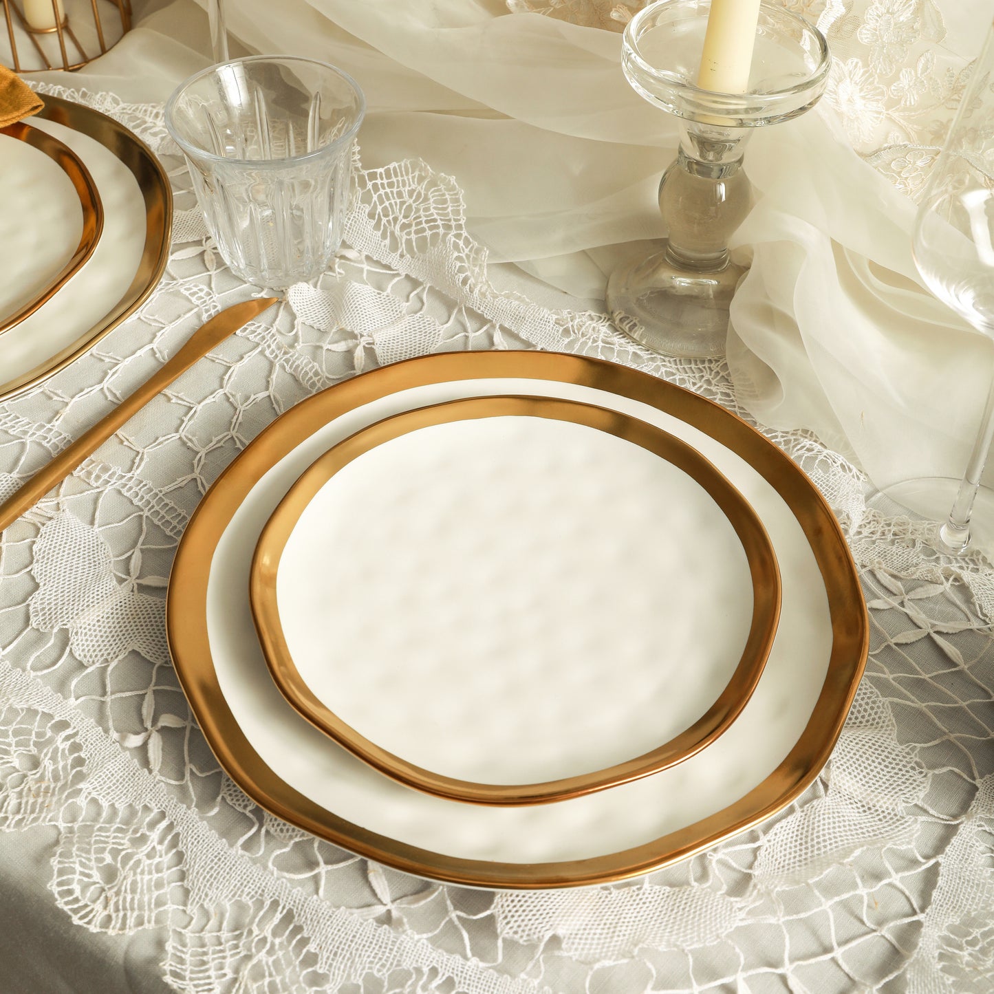 Florian Porcelain Dinnerware Set - White