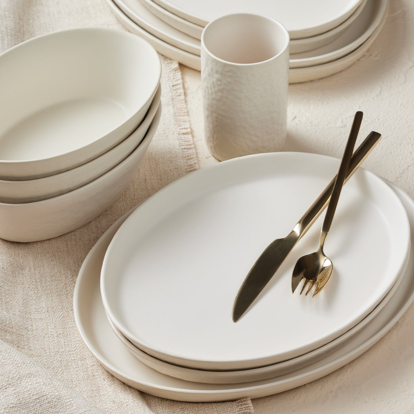 Katachi Stoneware Dinnerware Set - Ivory