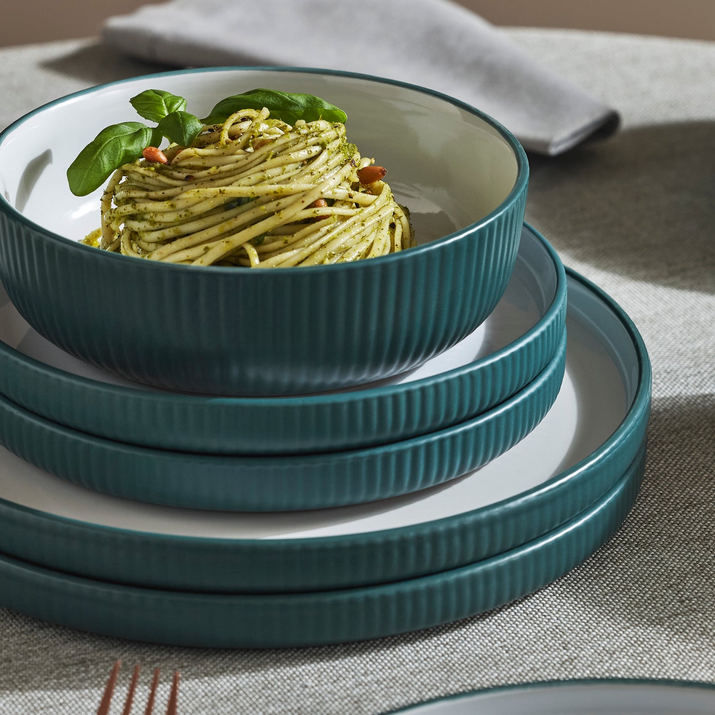 Laro Stoneware Dinnerware Set - Green
