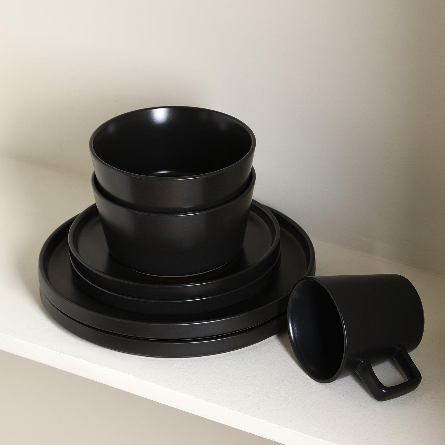 Celina Stoneware Dinnerware Set - Black Matte