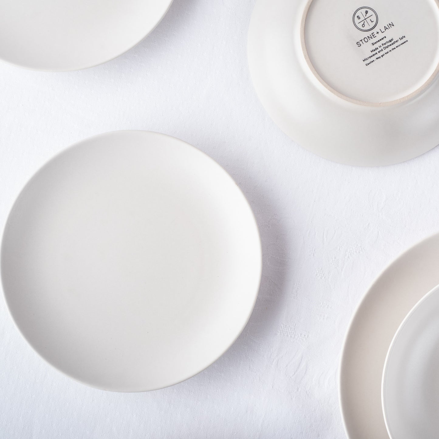Semplice Stoneware Dinnerware Set - White Matte