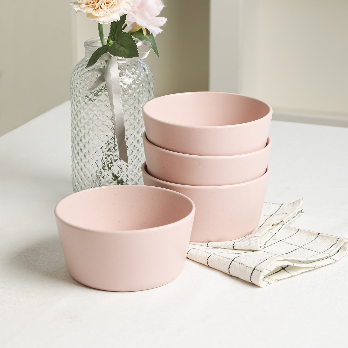 Albie Stoneware Dinnerware Set with Pasta Bowls - Pink
