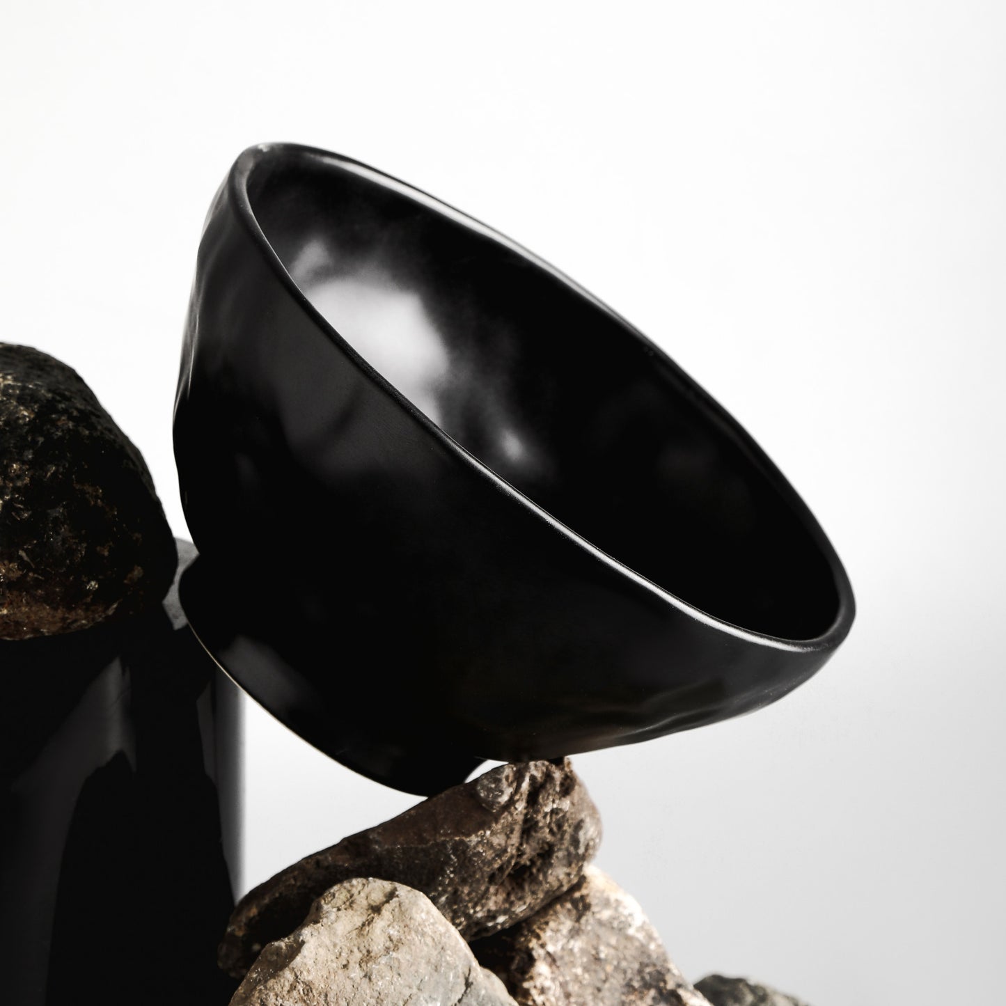 Nendo Stoneware Dinnerware Set - Black