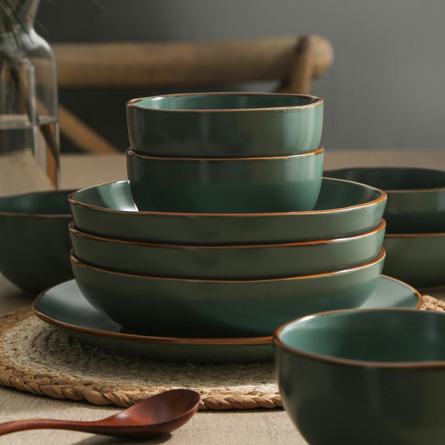 Brasa Stoneware Dinnerware Set - Green