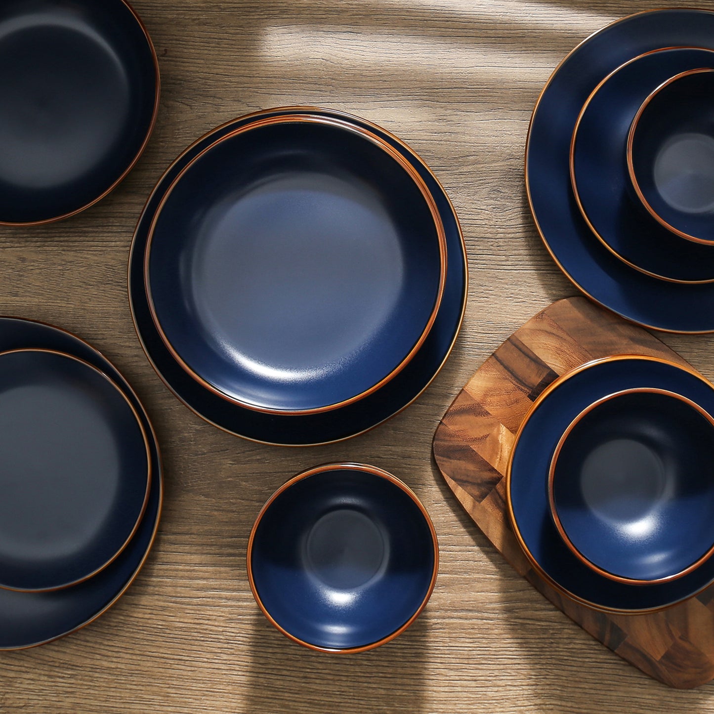 Brasa Stoneware Dinnerware Set - Blue