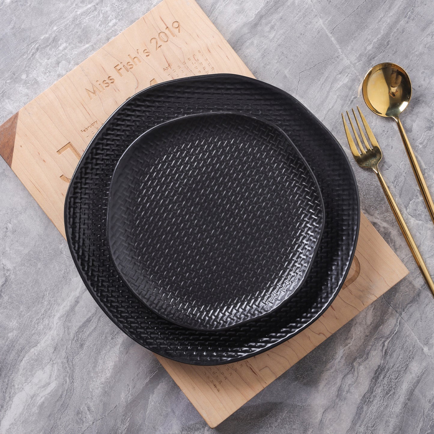 Abigael Stoneware Dinner Plate - Black